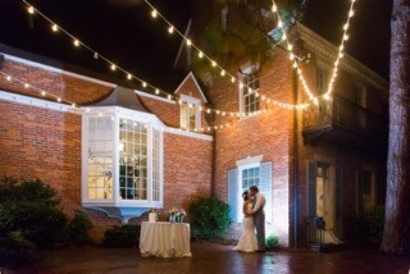 wedding photo lighted patio (Sayer)